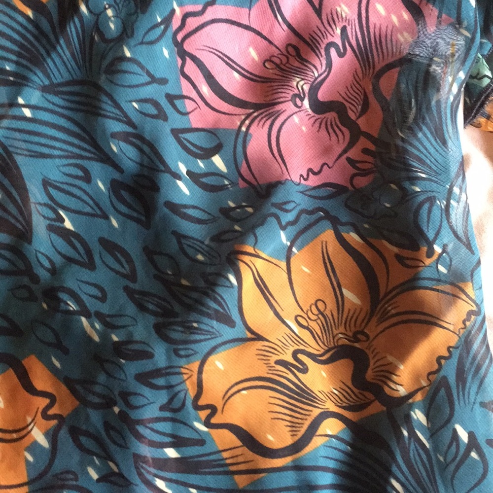 Lularoe small Monroe!